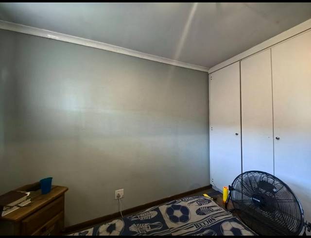 3 BEDROOM TOWNHOUSE FOR SALE IN MAGALIESKRUIN
